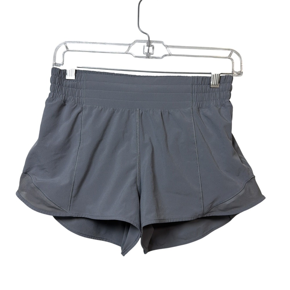 Lululemon Hotty Hot Short II Women 6 Gray Low Rise 2.5 Inseam Mesh Venting